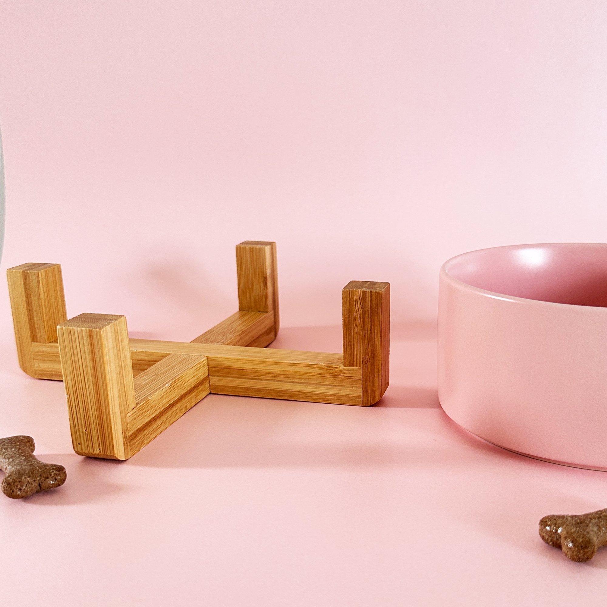 Pink Ceramic Pet Bowl With Bamboo Stand - PoochyPups - Dog Harnesses & Toys